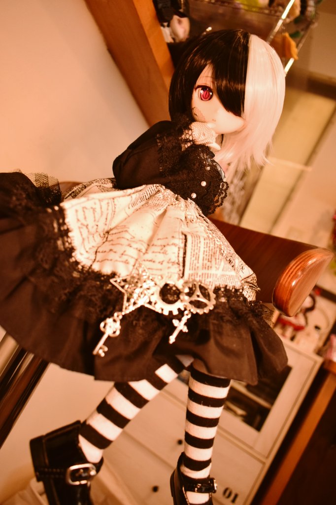 にくまる tweet media