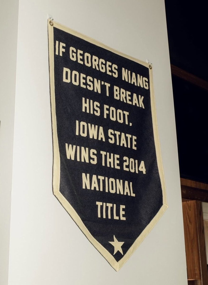 Hawkeye Jesus tweet media