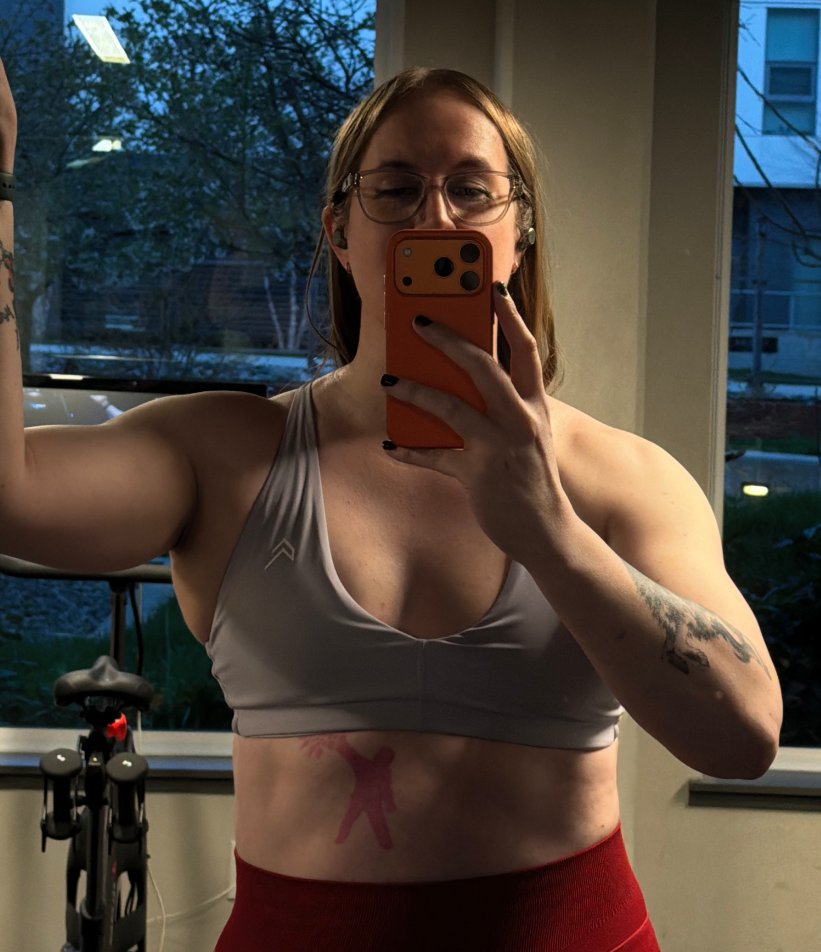 christina 死神 tweet media