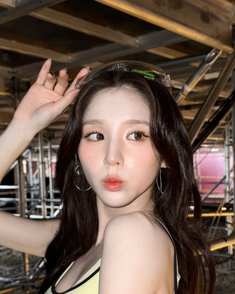 래빗뭉 tweet media