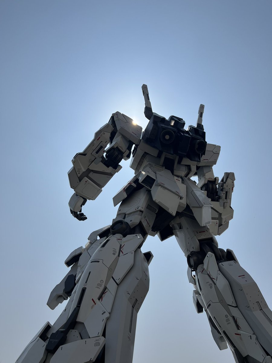 よっし tweet media