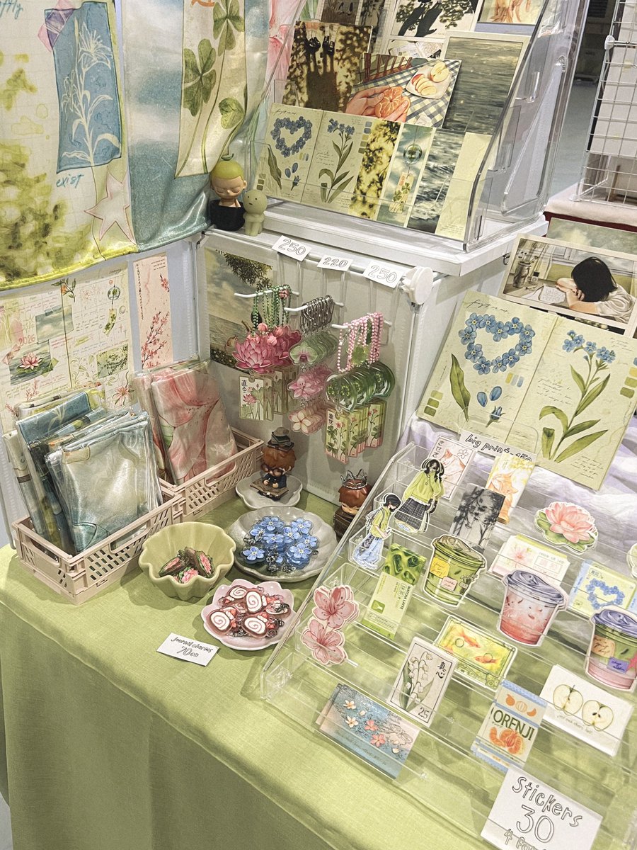 nawmi 🪷 | komiket #b48 tweet media