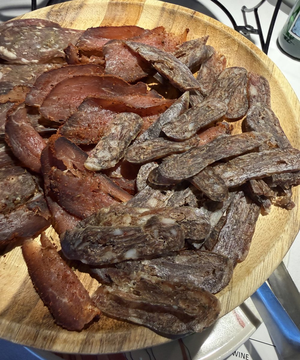 eatinglasvegas's tweet image. Believe it or not, this tasted worse than it looks.
#charcuterie
#BESO 
@EatTalkRepeat