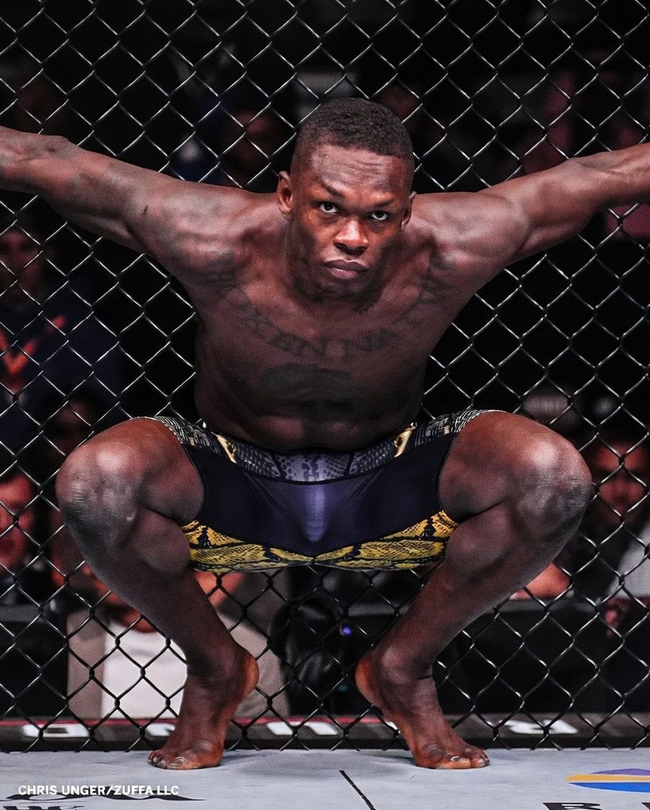 Hameed11061's tweet image. What a war last night in Seattle! Adesanya vs Pyfer delivered. Who you got winning next for Izzy?   #UFC #Stylebender #IsraelAdesanya #UFCSeattle