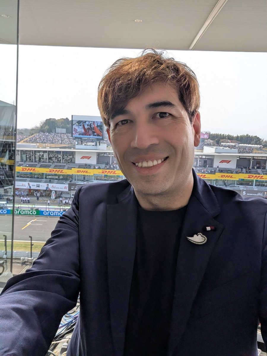 サッシャ Sascha tweet media