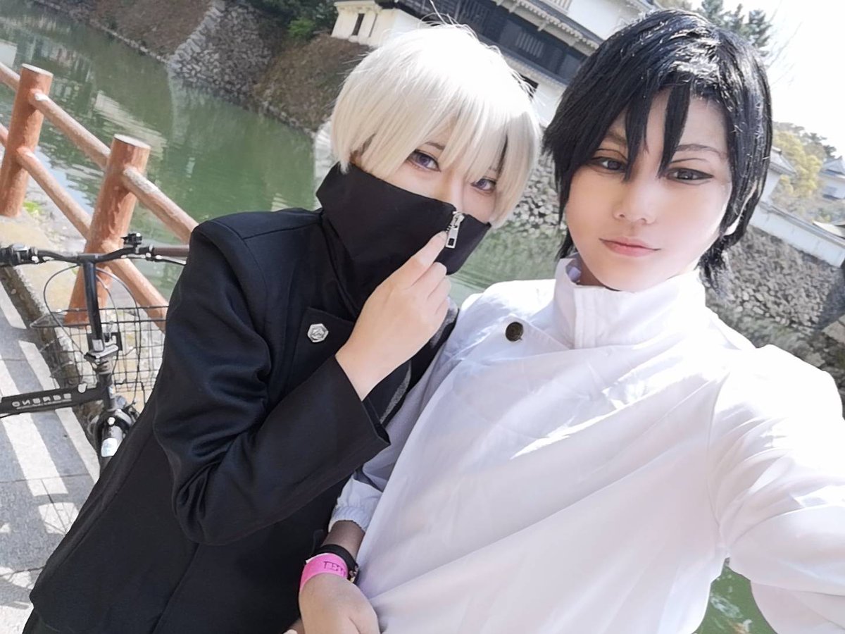 ma09yu27cos's tweet photo. 速報
着替え終わったよ～
棘くんと憂太で居ます♡

#サクラ出陣 #Connectリバ 
#Connect小倉城 https://t.co/GBlaMrAZ1g