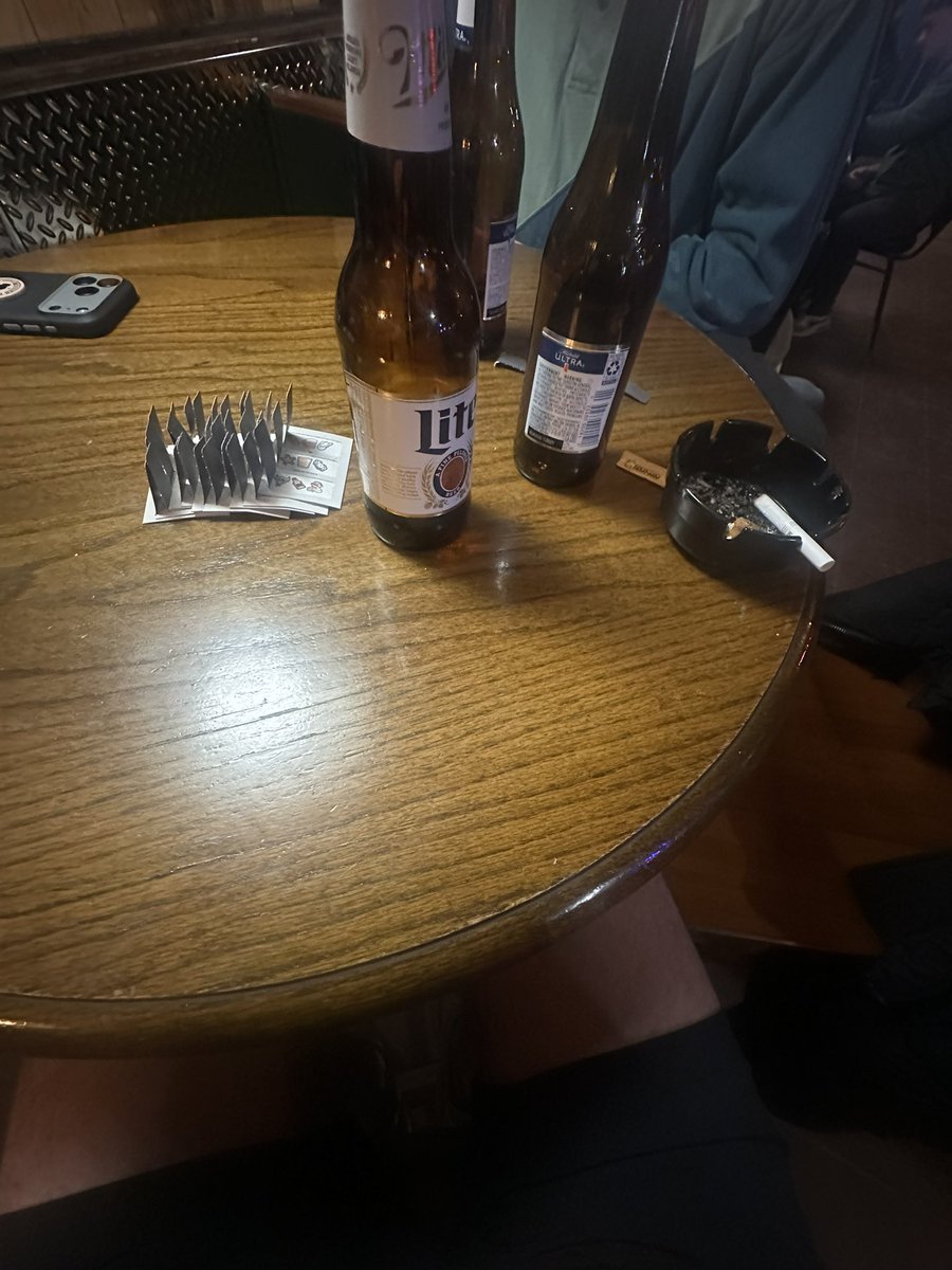 RoyCollins74's tweet photo. 3 things that’ll make guys say hell yeah https://t.co/g7hdX7LIkV