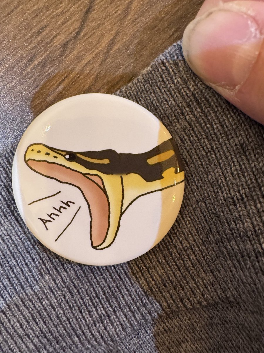 間しま tweet media