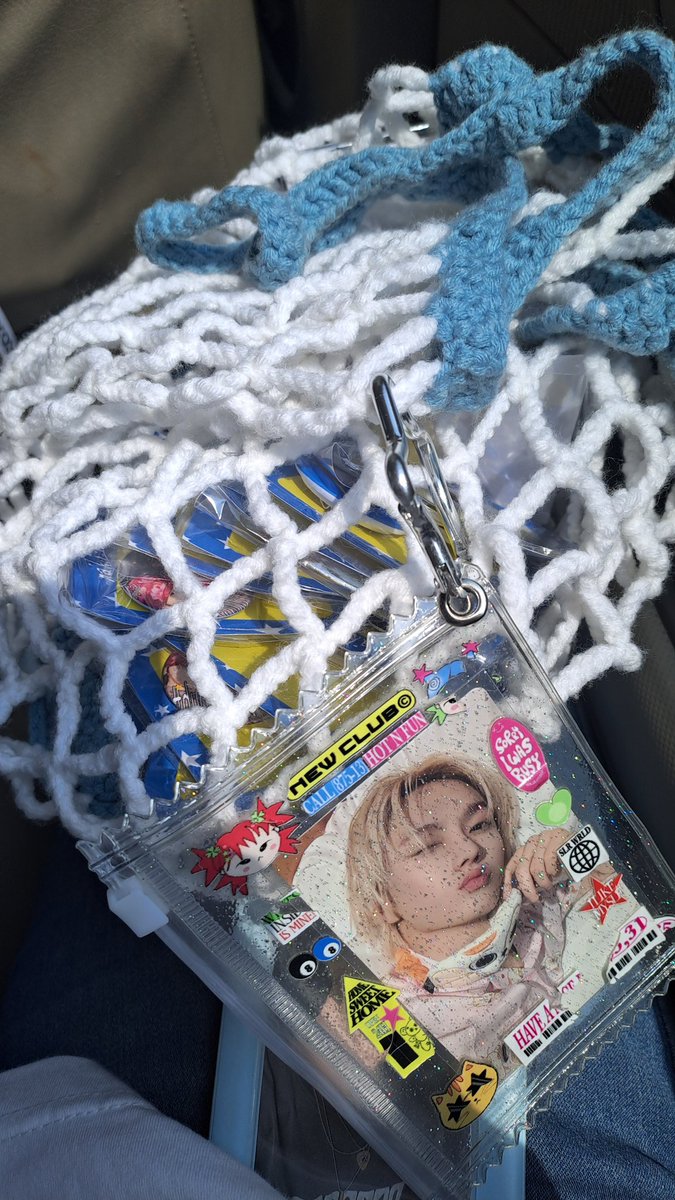 ᥲᥡ𑣲 tweet media