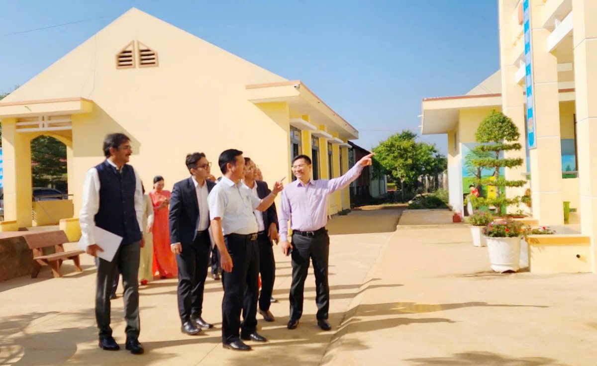 India in HCMC tweet media