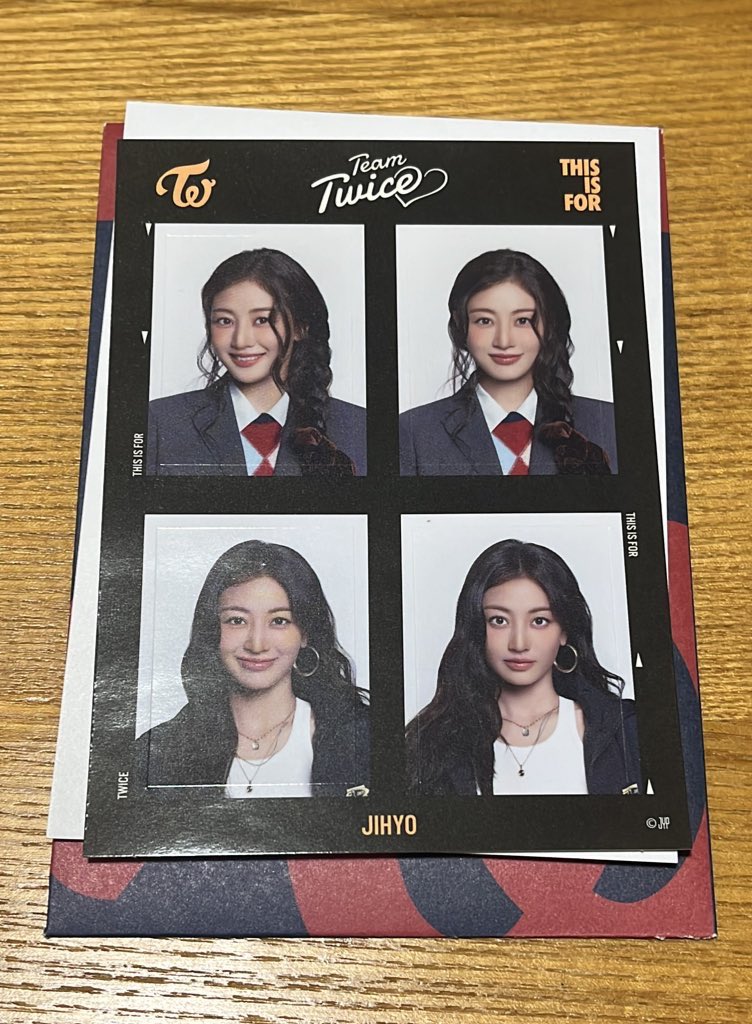 pichaeng515's tweet photo. TWICE POPUP ポップアップ THIS IS FOR 証明写真ステッカー

【譲】ジヒョちゃん

【求】チェヨンちゃん

都内手渡し
or
4月26日国立にて手渡し

お気軽にお声がけ下さい！
よろしくお願いします🙇‍♀️

#TWICE交換 https://t.co/k3j23rtIs7