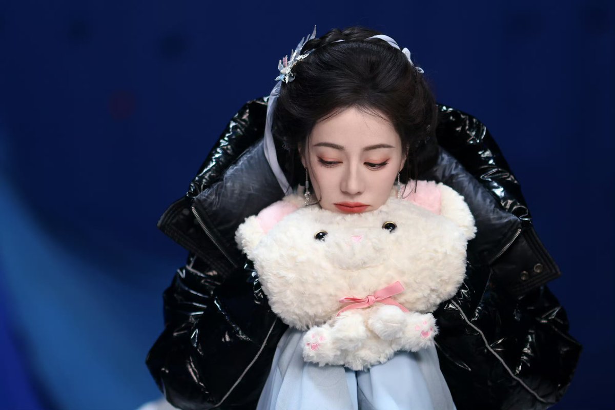 ชบาแก้ว ft. กำลังดูผีสาว💦☀️💅🏻 tweet media