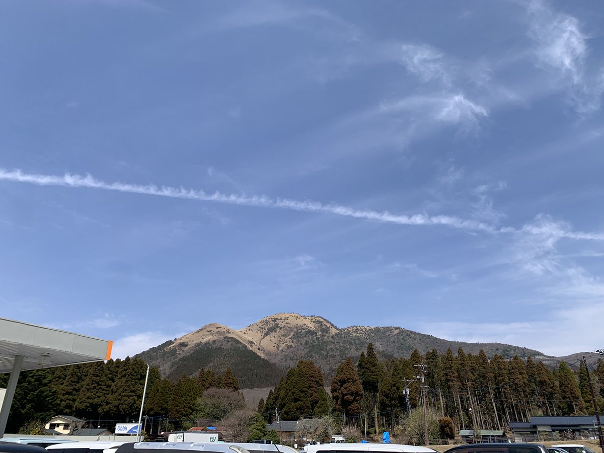 デカ山を見る