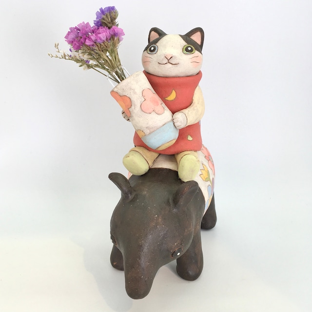 HOW HOUSE tweet media