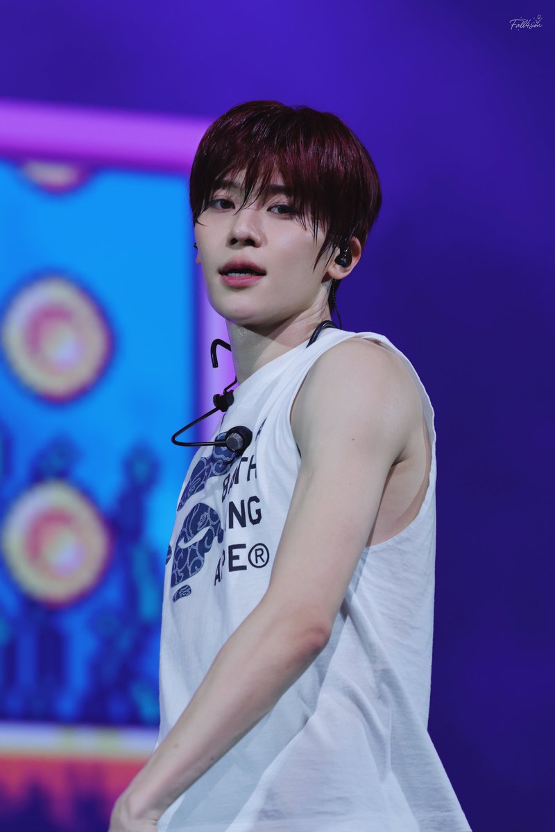 Fall4Sion_ tweet media