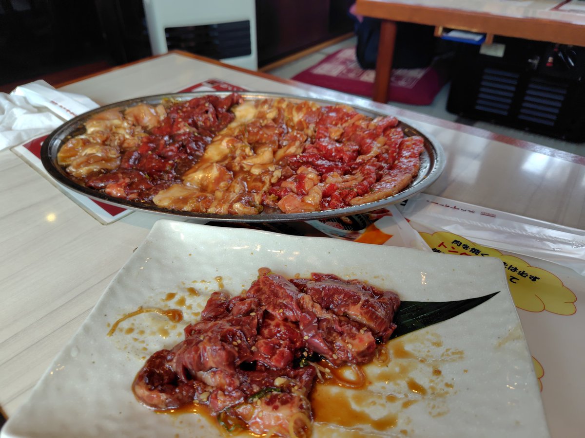 ばーてん tweet media