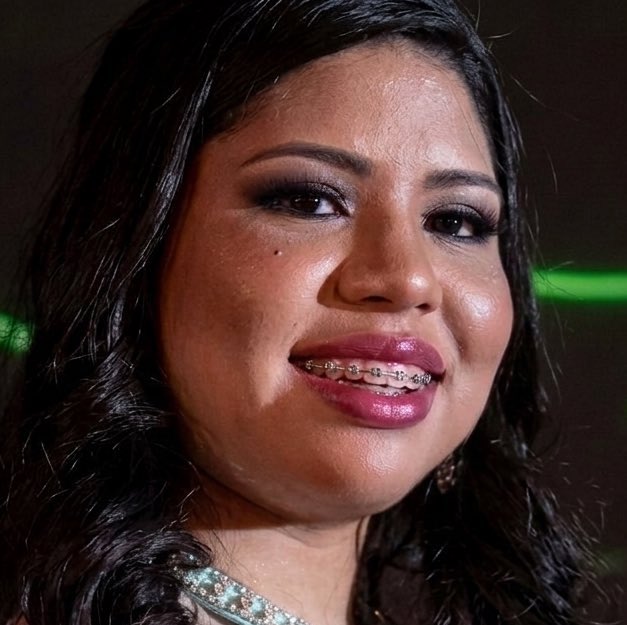 𝒔𝑬𝒎𝒊𝒍𝒊𝒐 tweet media