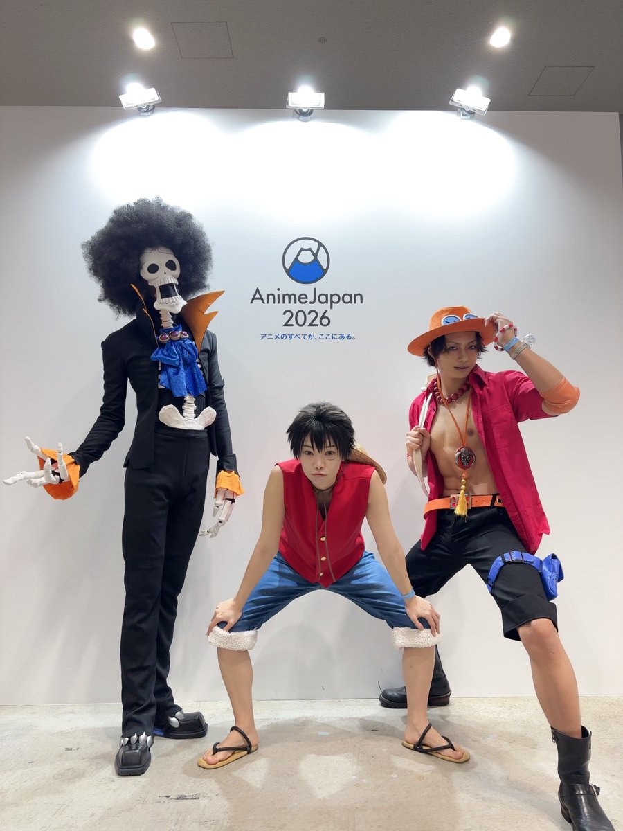 AJ_cosplay official tweet media