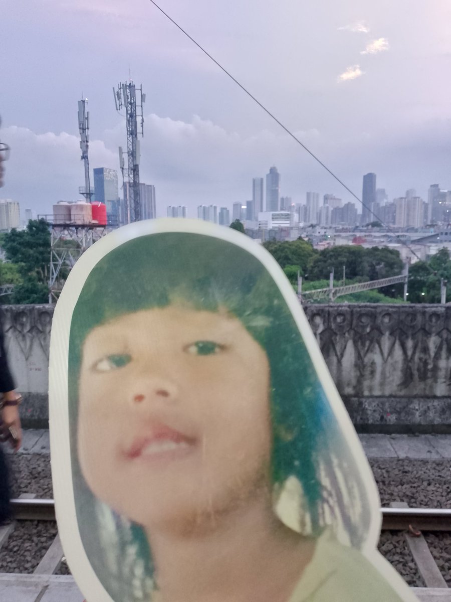 raymenkaa's tweet photo. i adopt her! hhahah tysm @H2HBase_ @CARMENGLOBAL_ 😭🫰

semua mata tertuju padakuu di krl, lemen kecil ikut pulang kerumahku 🫣🤍

OUR BALI GIRL TURNS 20  
#햇살공주카르멘의날  #CARMEN
#SunshineCarmenDay #카르멘 #HappyCarmenDay #CarManyWishes https://t.co/HMDwhCXHKH
