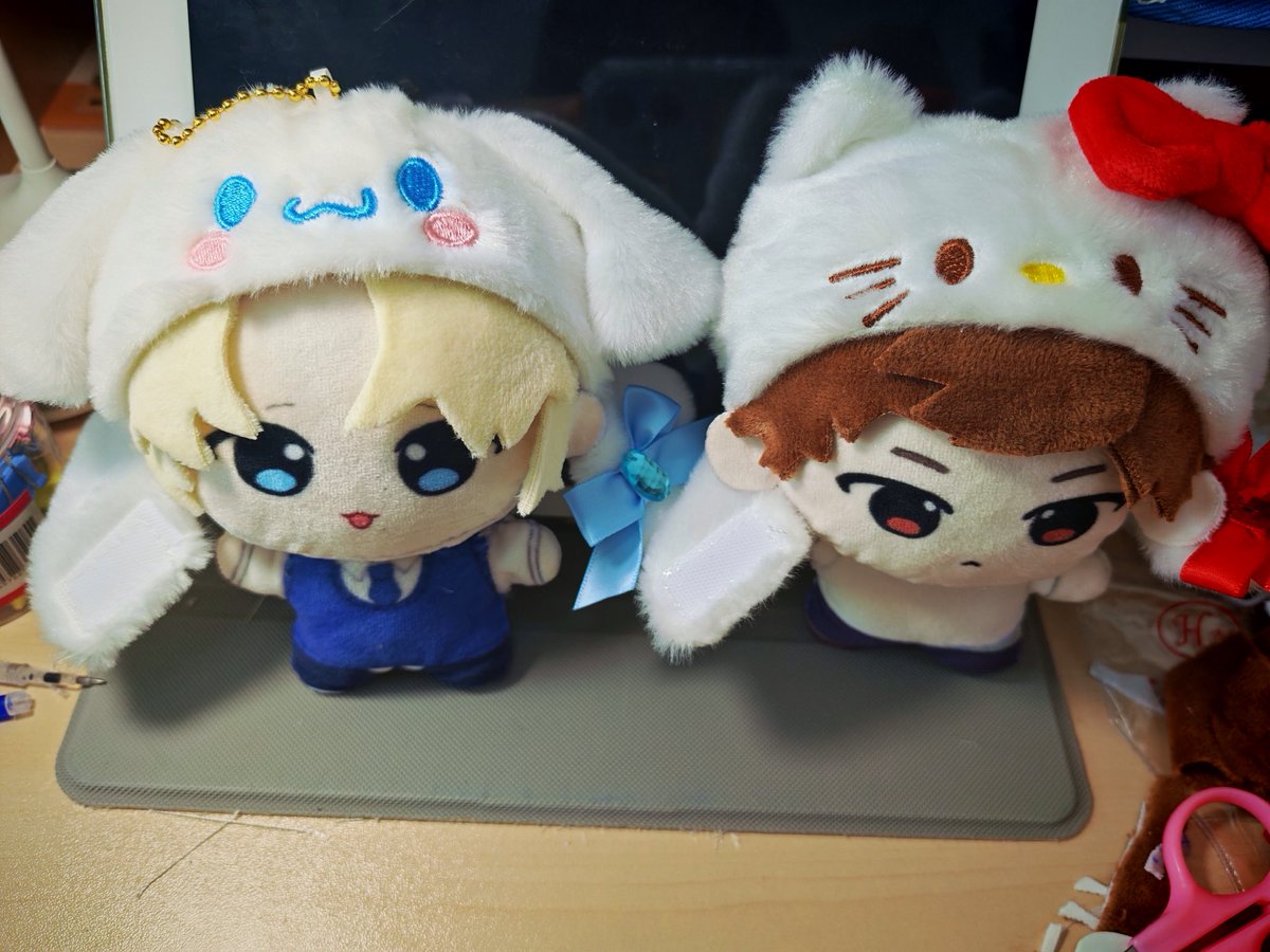 Abovethemoon tweet media