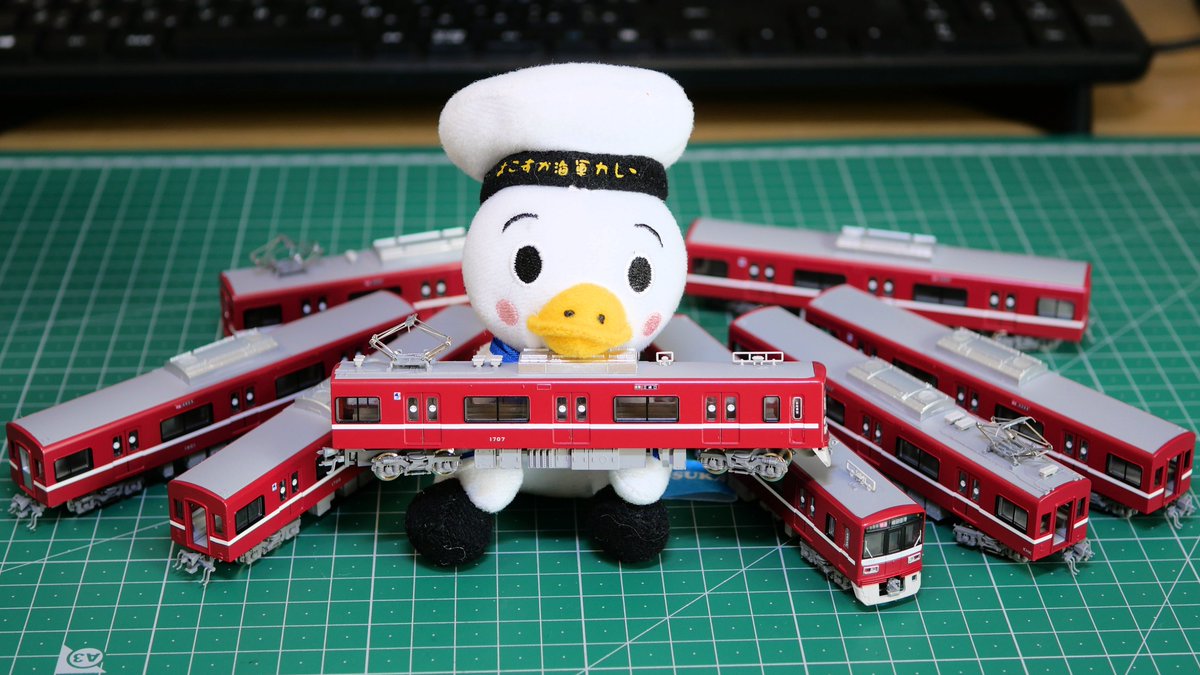 むこじま tweet media