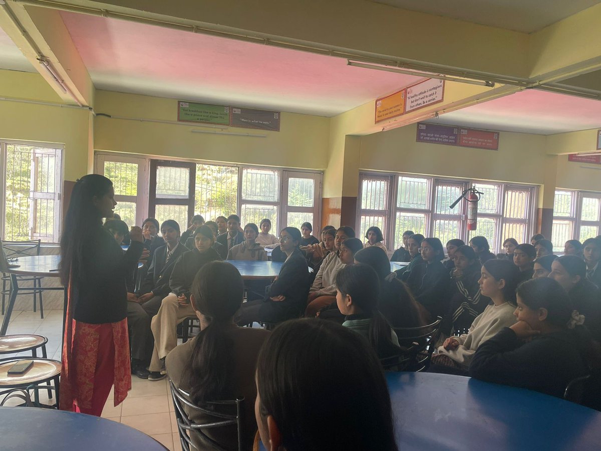 HPV Vaccination Sensitisation Programme was successfully conducted at PM Shri Jawahar Navodaya Vidyalaya, Theog, with a focus on educating adolescent girls about the prevention of HPV-related cancers.
The session was led by Community Health Officer Mrs. Veena Gupta.