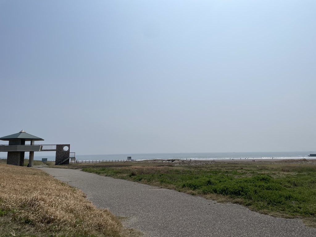 モロチ tweet media