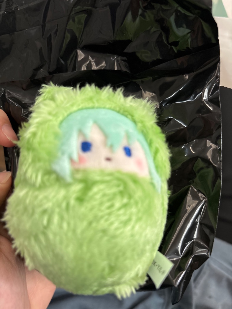 レプリカ tweet media