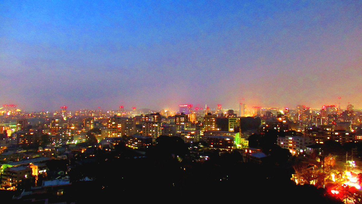 DorcusUSA's tweet photo. ⭕南公園西展望台❗

🌟 宝石の星空と夜景🌟

夢インスピレーション！

YouTube URL
https://t.co/xtGcyiwwRU

撮影場所：福岡県 福岡市 中央区(桜坂)
撮影日時：2026年 03月 28日
撮影者名：Toshi

#インスピレーション
#夜景スポット
#展望台
#福岡県
#福岡市
#中央区
#桜坂
#博多
#創作
#発想
#夜景 https://t.co/Z9CyqQP8vh