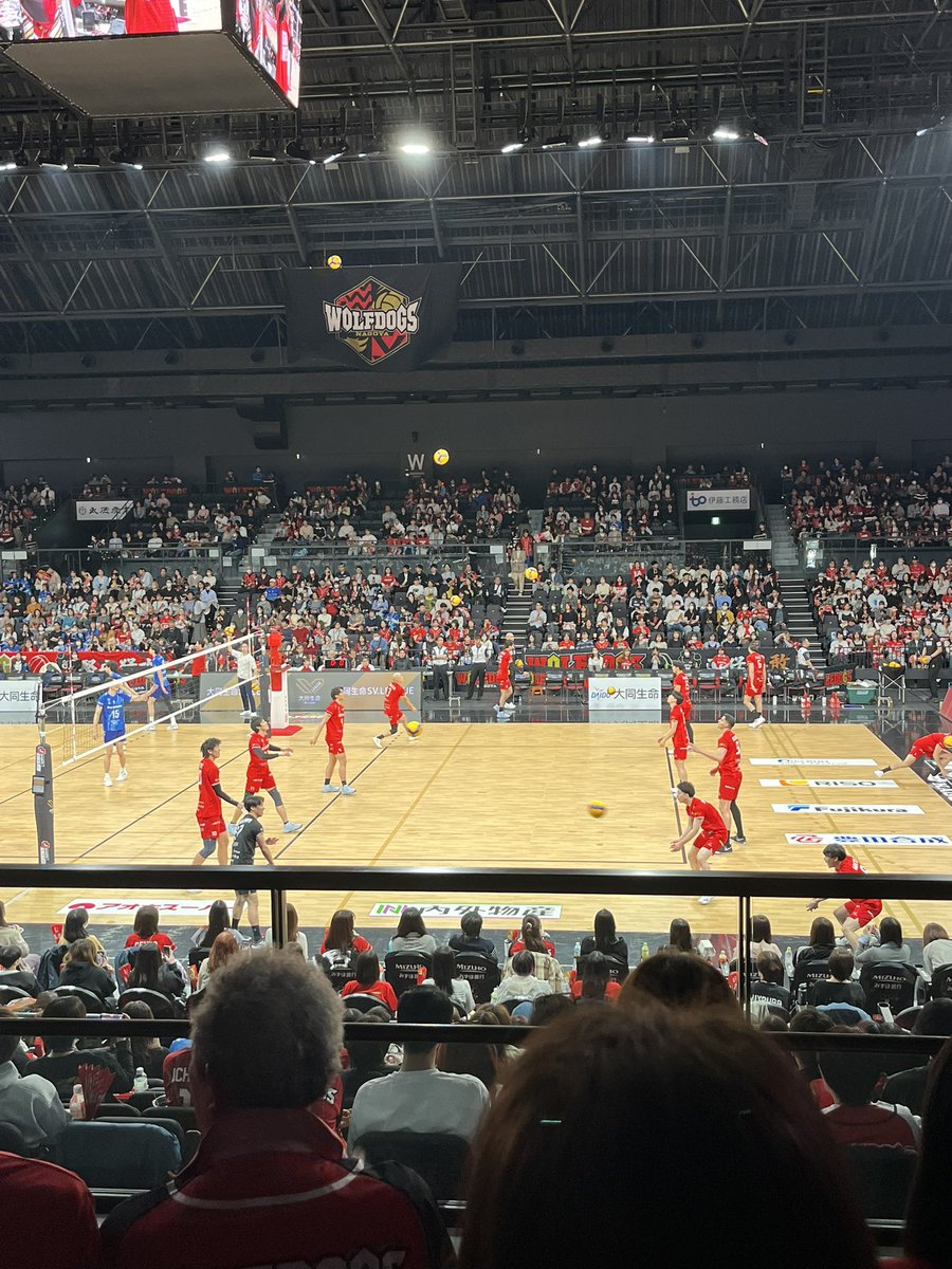 さしす tweet media