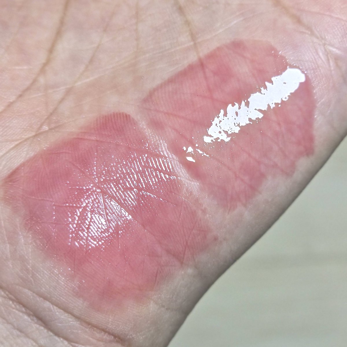 우르힁 tweet media