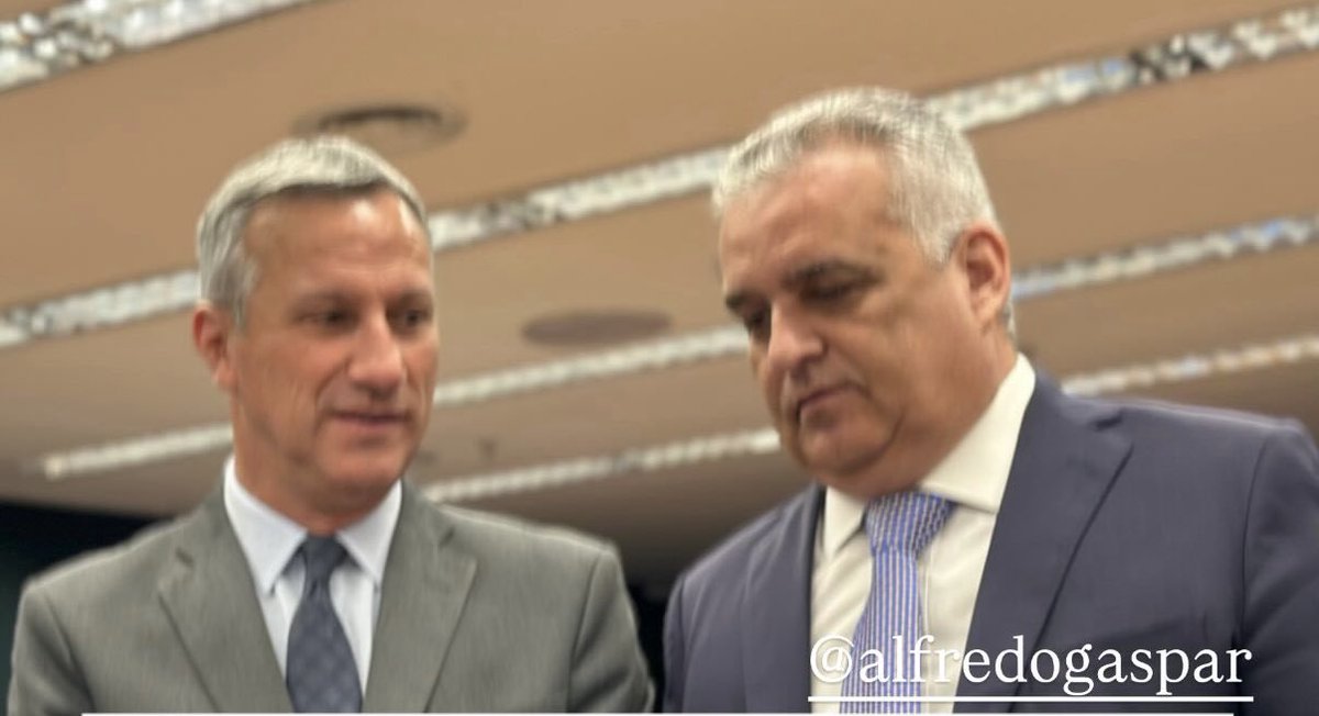 Sanderson tweet media