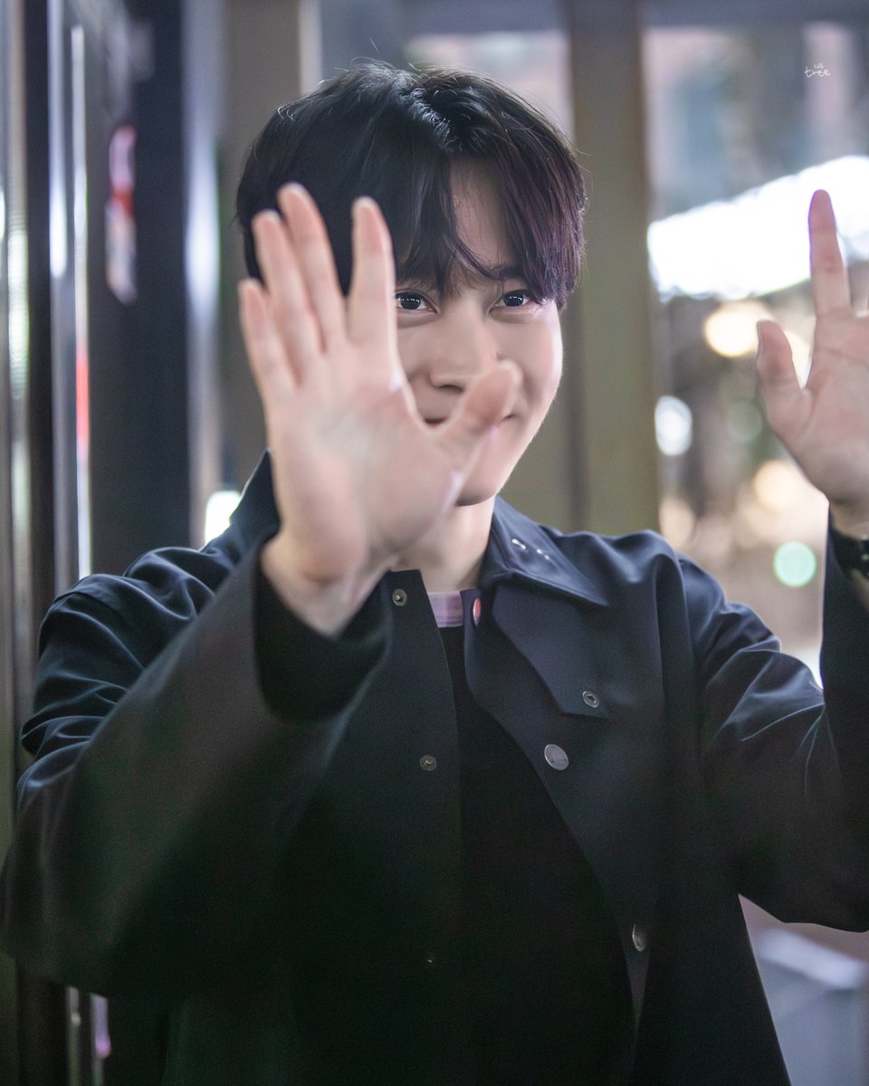 𝘛𝘙𝘌𝘌 𝘗𝘐𝘊 tweet media