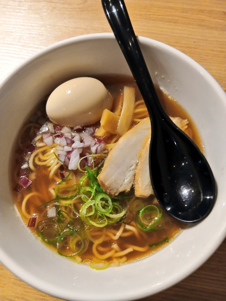 オヌ tweet media