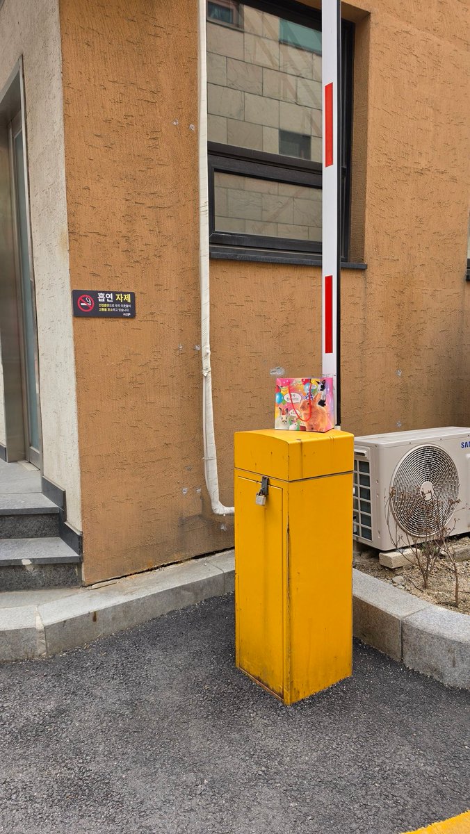 시혁이 tweet media