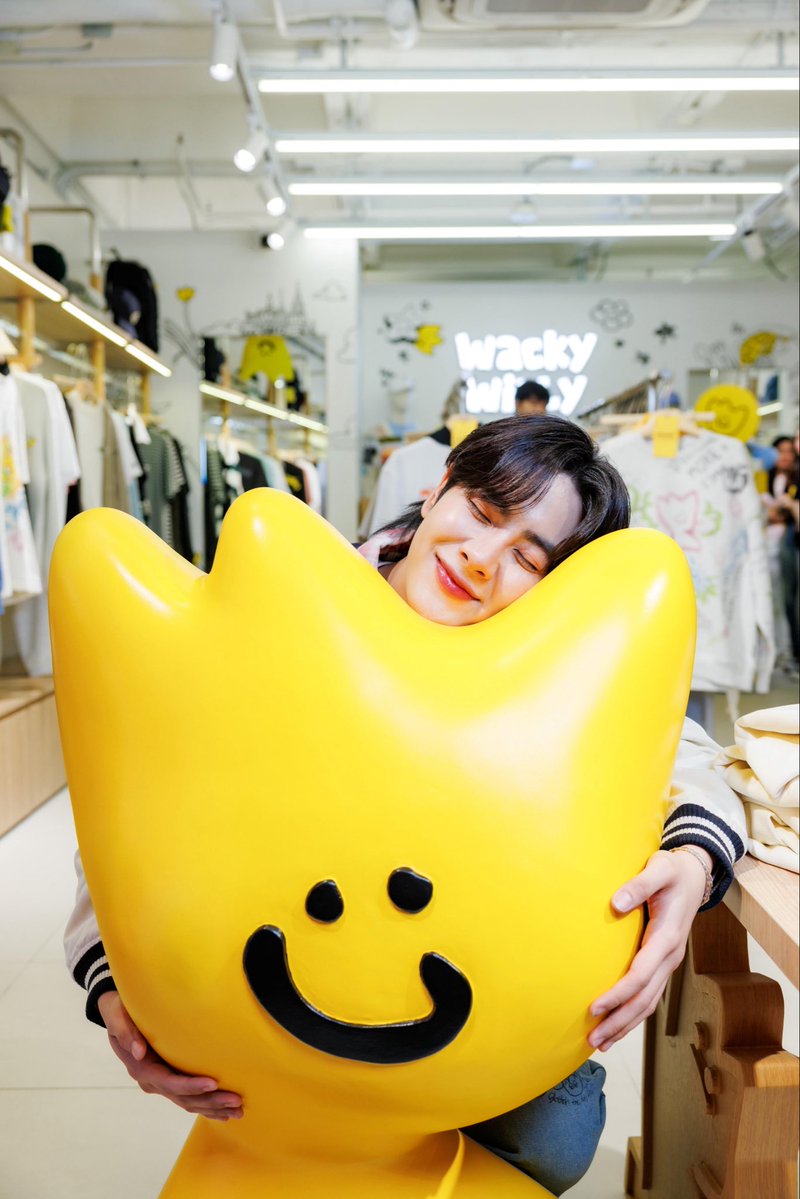 Wacky Willy TH tweet media