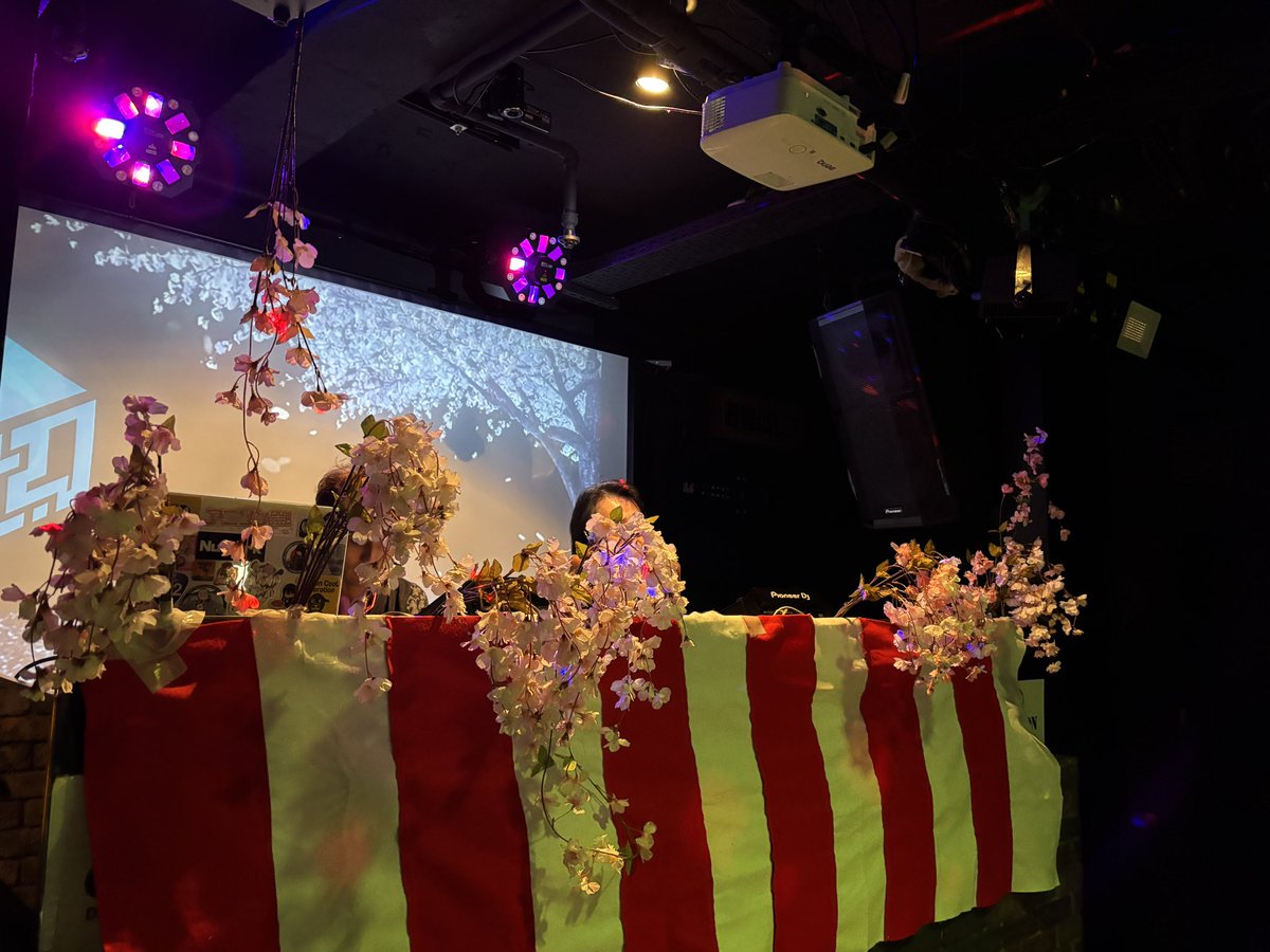 お花見感出たwwwww
#極楽卓球温泉