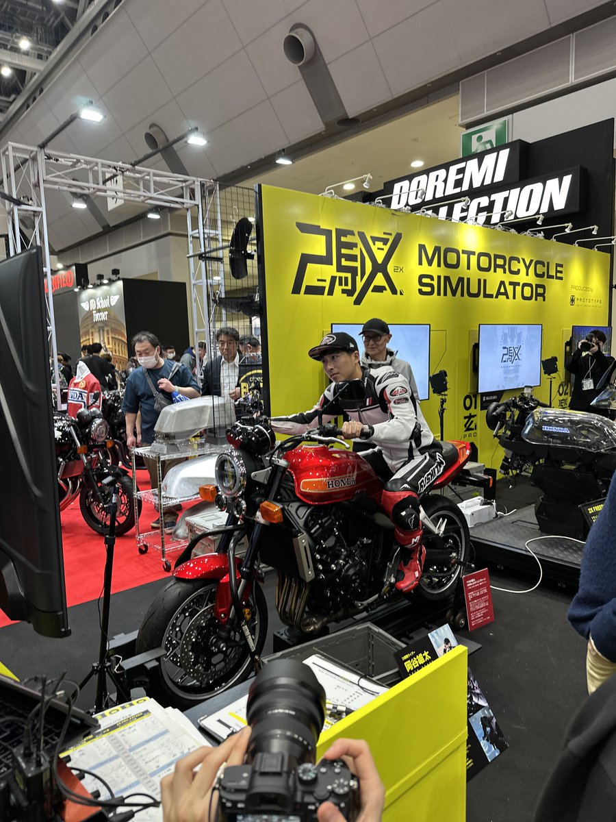 nobtree's tweet image. プロトタイプさん@prototype_inc の2Xシミュレーター@2X_Prototype はぜひ体験しおくべきコンテンツのひとつです♪
自信のある方はぜひ岡谷選手@Yutaokaya61 の記録に挑戦してみてください！
#prototype #東京モーターサイクルショー2026