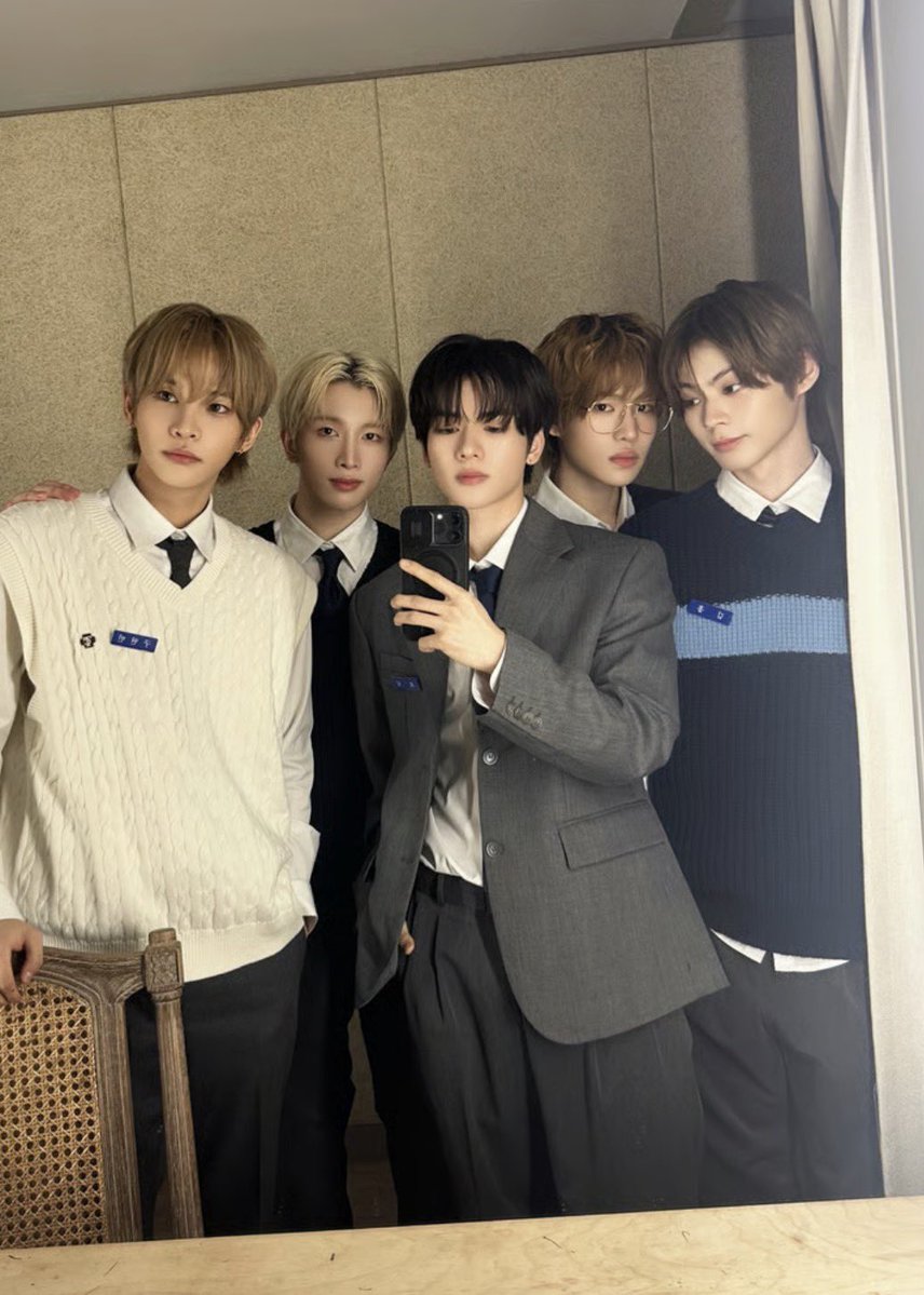 POW THAILAND tweet media