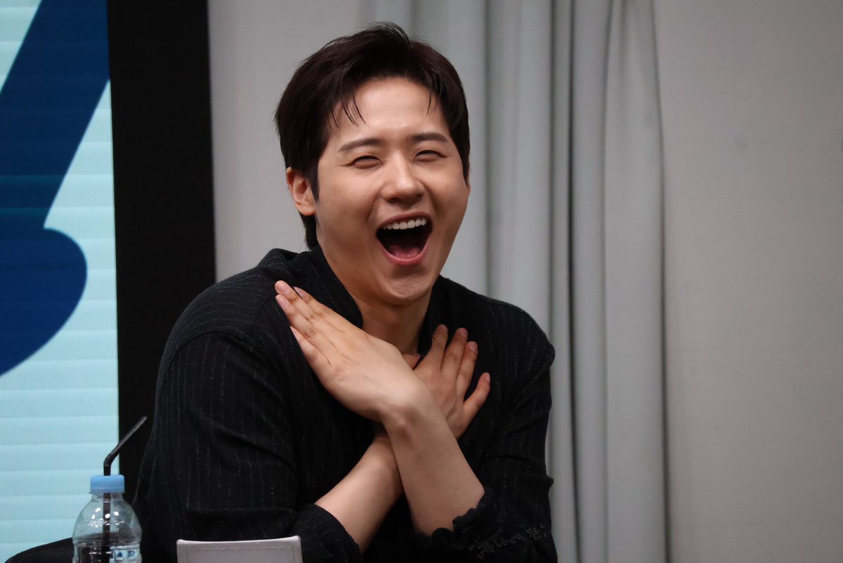 260328 애플뮤직 대면

#신우 #CNU #B1A4