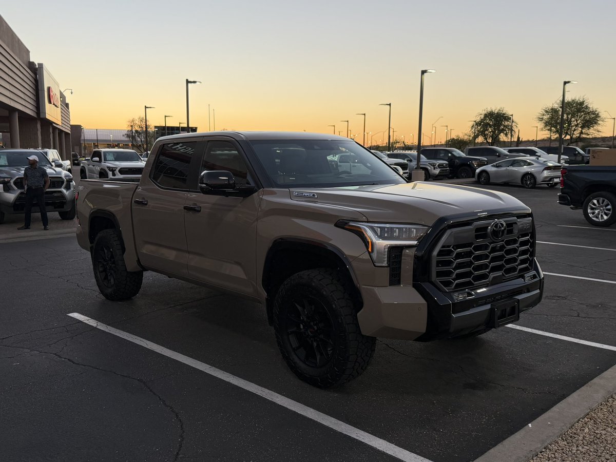 TrashDiscourse tweet media