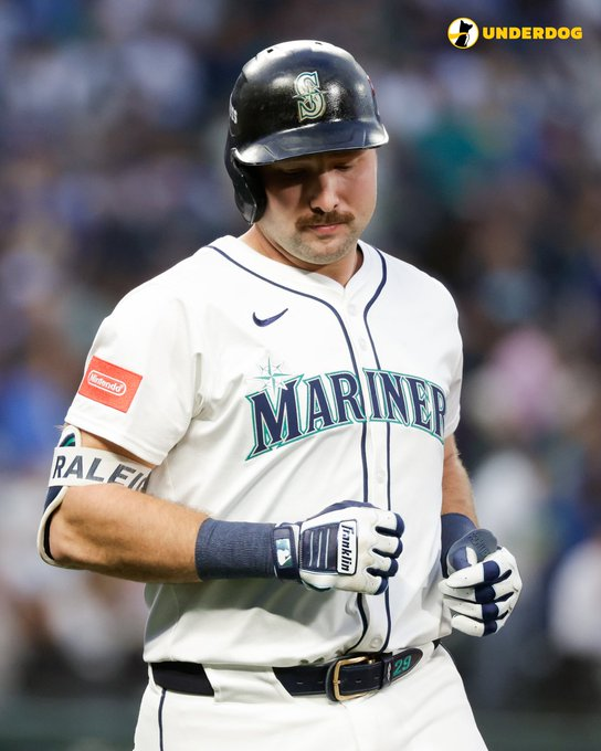 TheBSMachine tweet media