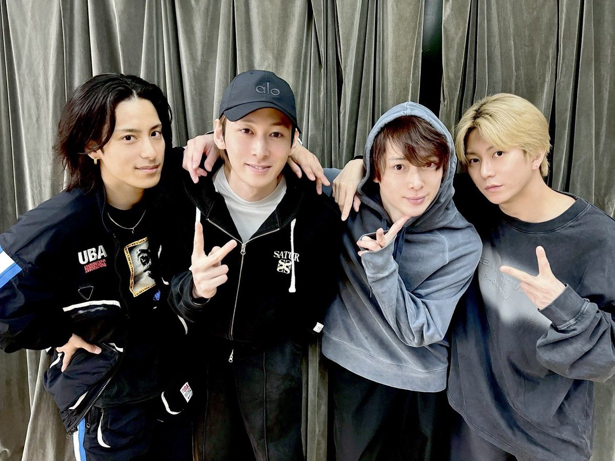 Pasture_official tweet media