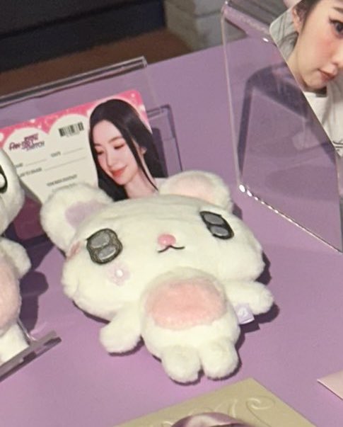 DayNight tweet media