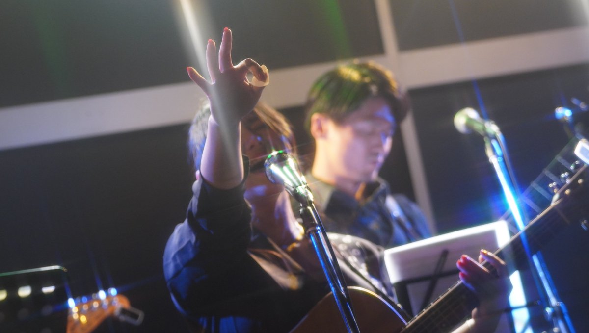 昨日はCAVOさんの大学卒業ワンマンライブへ
初めてのBAND編成
今まで見たことのないCAVOさんが沢山見れた
流石に歌は言うまでもなく上手すぎ
会場は超満員でした
CDアルバムも入手し最高な１日になった
＃CAVO
<a href="/Cavo9090/">CAVO</a>
