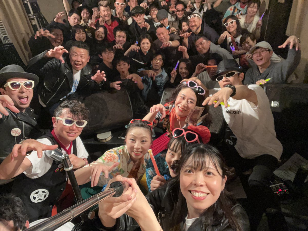 mau0mau's tweet photo. theタイネックス主催ライブ🎸
『ならす者たちの宴 vol.3』
無事に完走しました！

久しぶりにキックさんと共演し
メーカーさん達も大盛りあがりで
本当に最高な１日になりました♡

ありがとうございました❤️

#タイネックス https://t.co/5M1pSZdVET