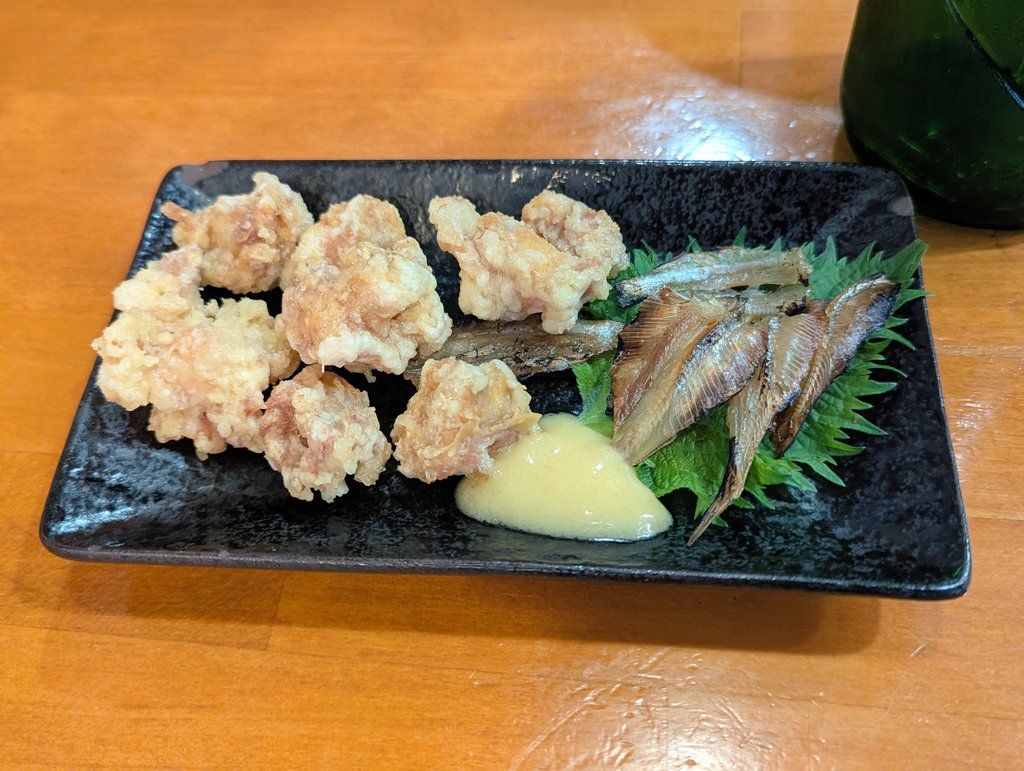 ラーメン哲史
神戸ポーク豚トロ醤油馬鹿つけ麺
変更した極太麺が醤油馬鹿と相性抜群でした◎