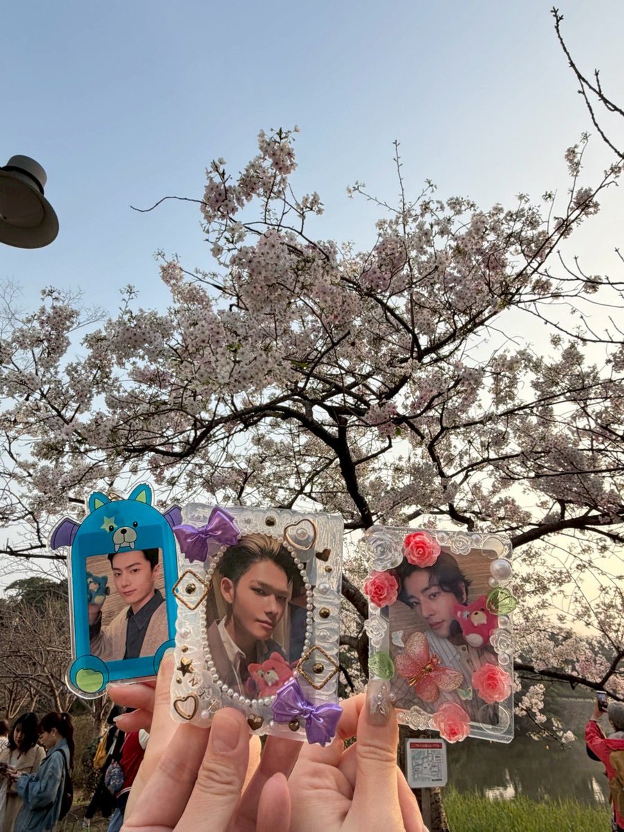 LUCKYmai tweet media