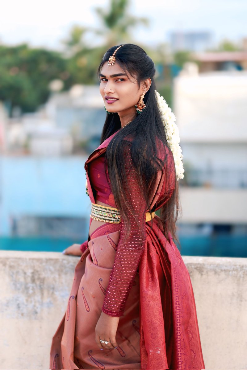 Ayesha143 tweet media