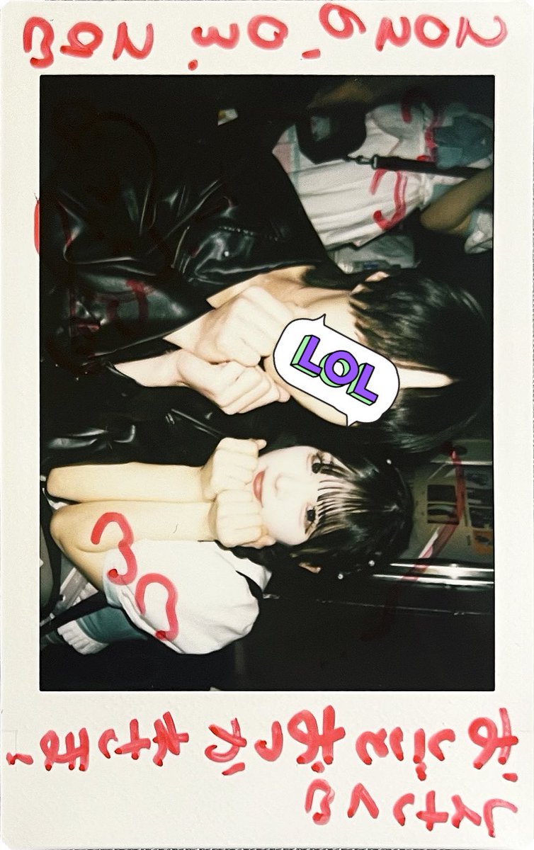 しんさく tweet media